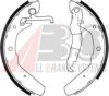 VW 251698531EX Brake Shoe Set